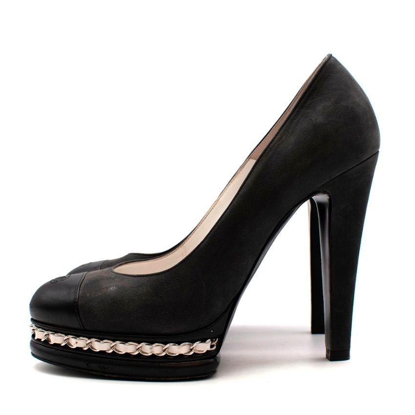 Women's or Men's Chanel Black Leather CC Pumps with Chain Detail - Size 38