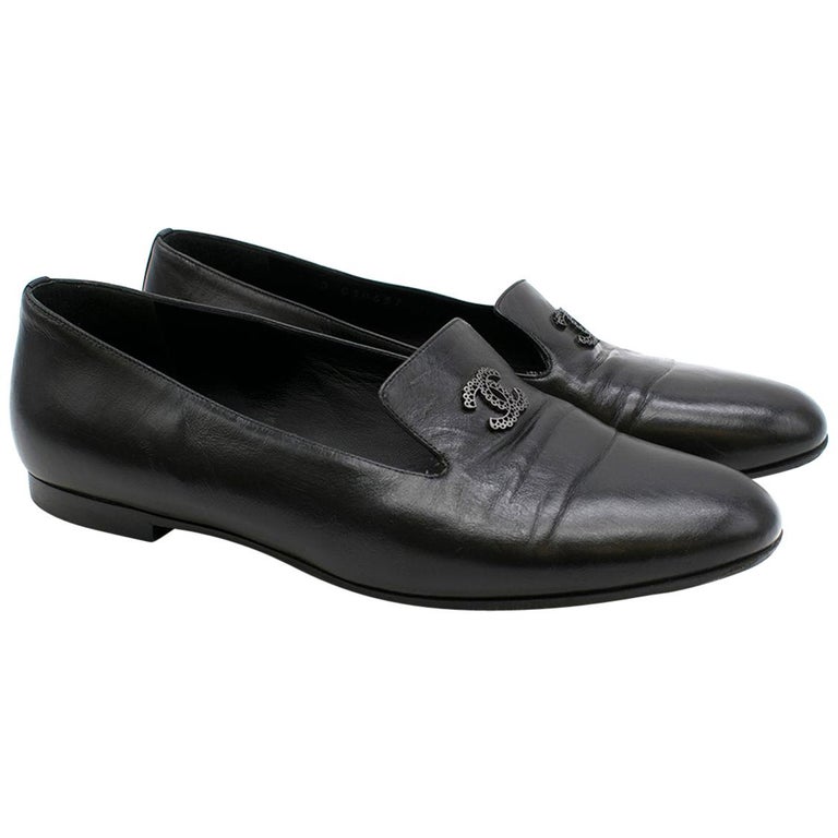 Chanel Black Leather 'CC' Slip-On Loafers 39