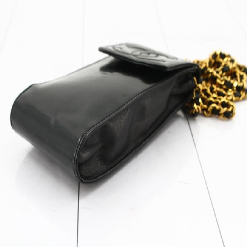 chanel phone holder with chain