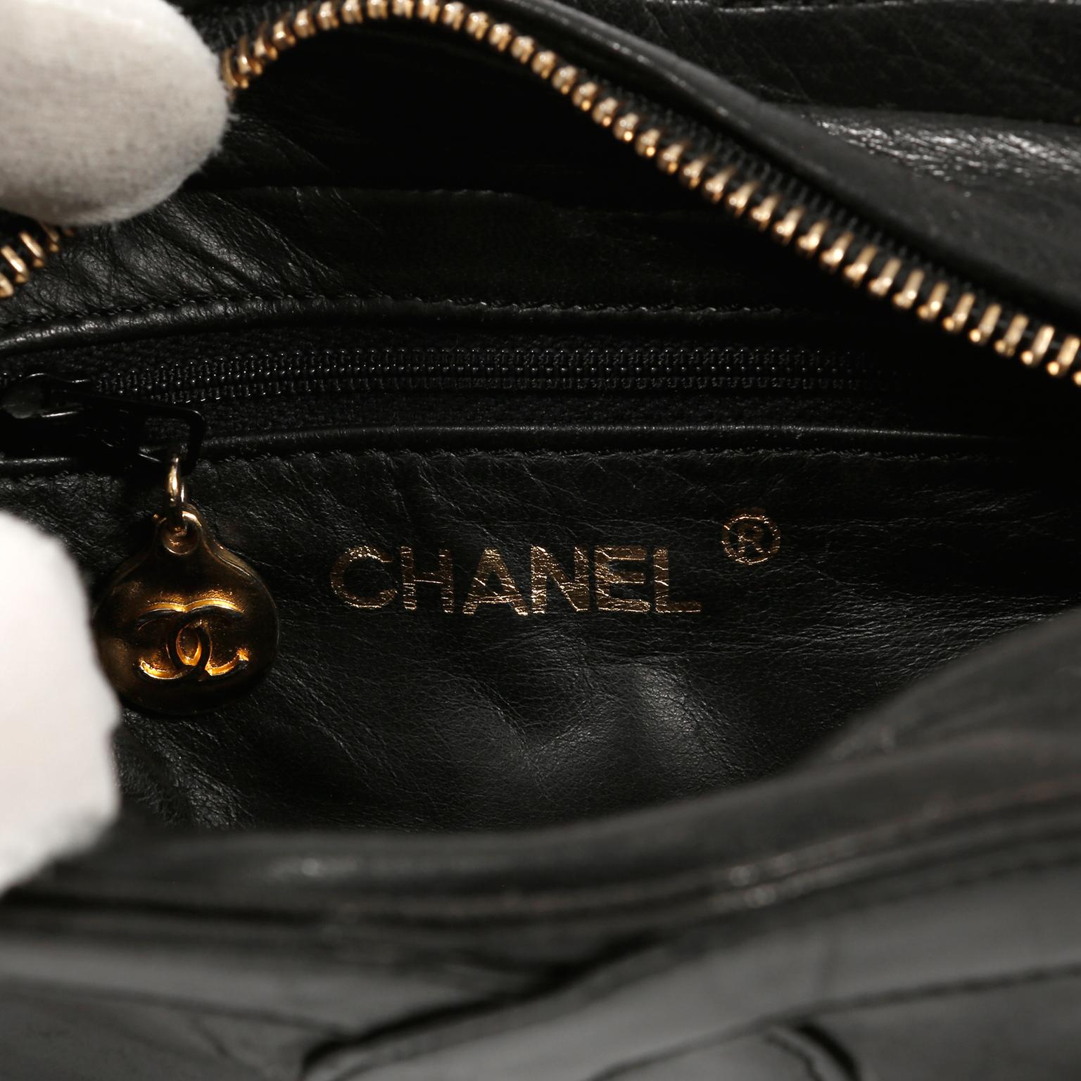 Women's Chanel Black Leather CC Vintage Crossbody Bag
