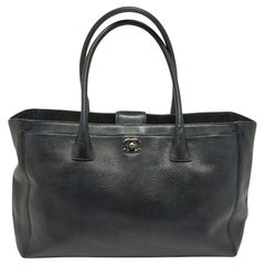 Chanel Black Leather Cerf Shopper Tote