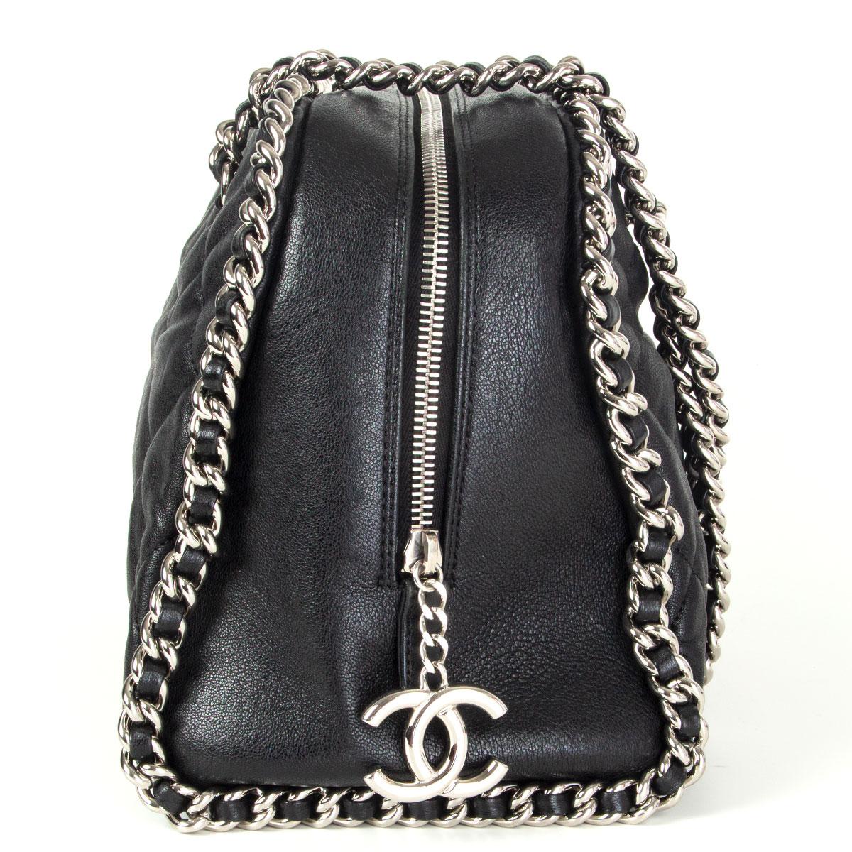 chanel black handbag chain strap