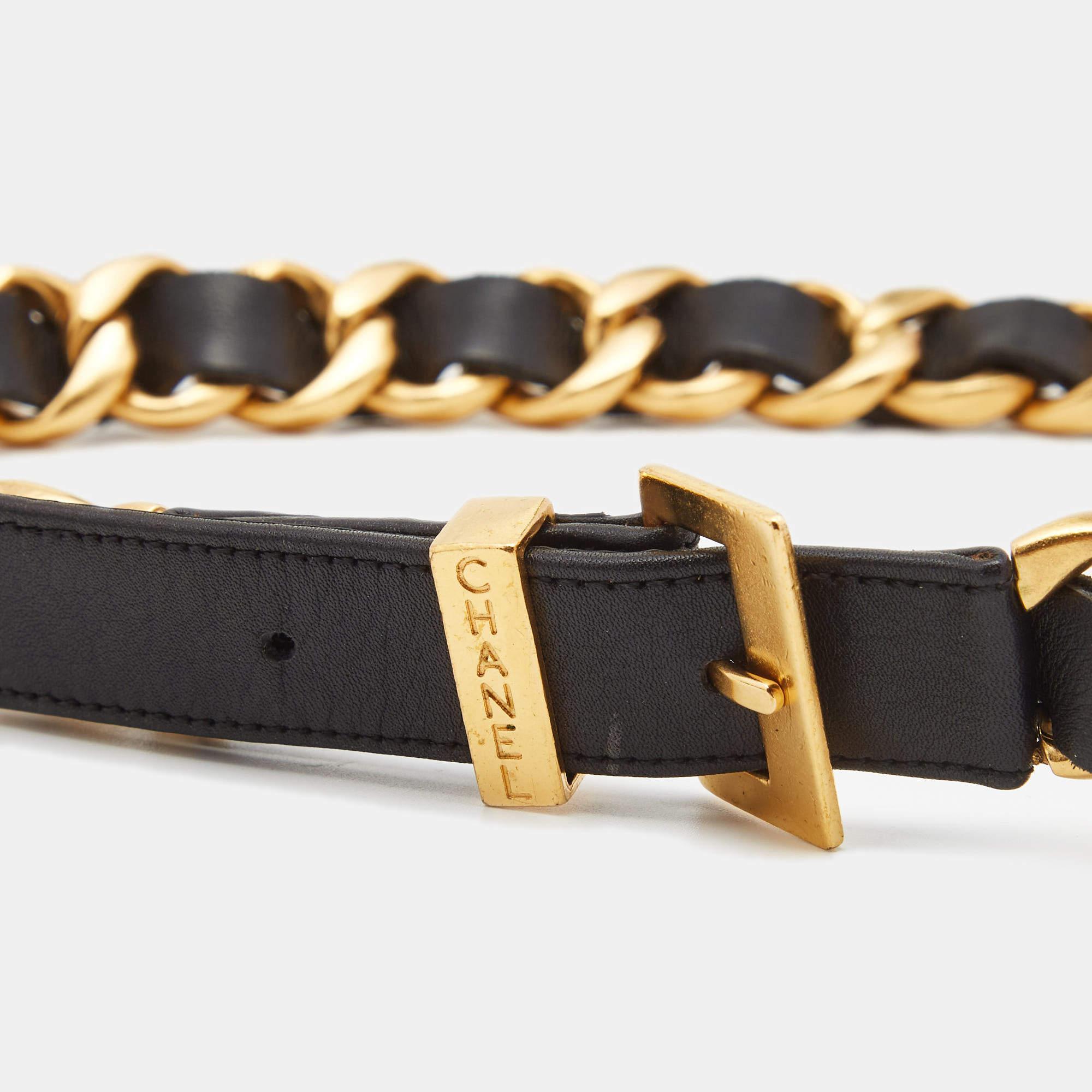 A classic add-on to your collection of belts is this Chanel piece. Cut to a convenient length, the belt has a smooth finish and a sturdy built. This wardrobe essential piece will continually complement your style.

Includes: Original Box

