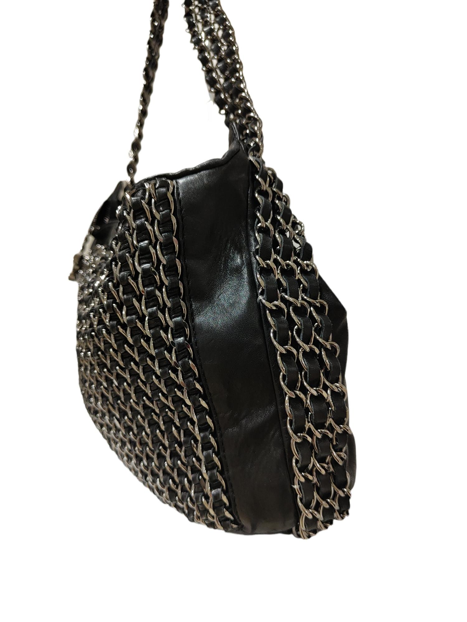 Chanel Black leather chain shoulder bag 1