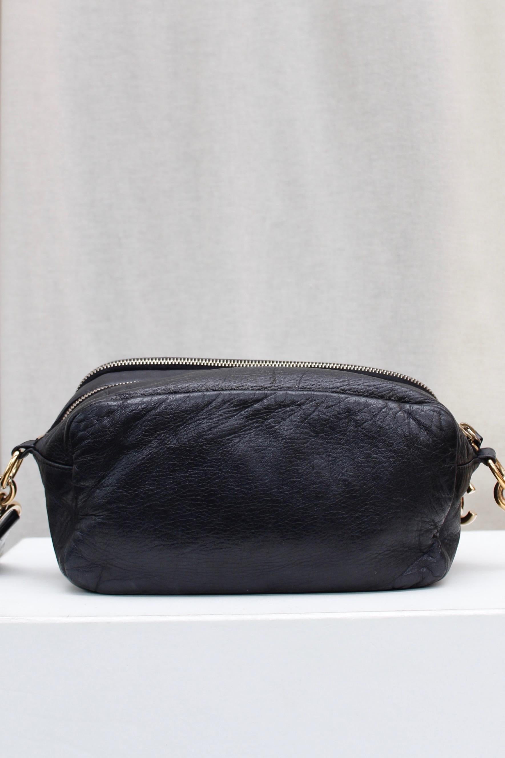 Chanel black leather cross-body bag, 2000’s 1
