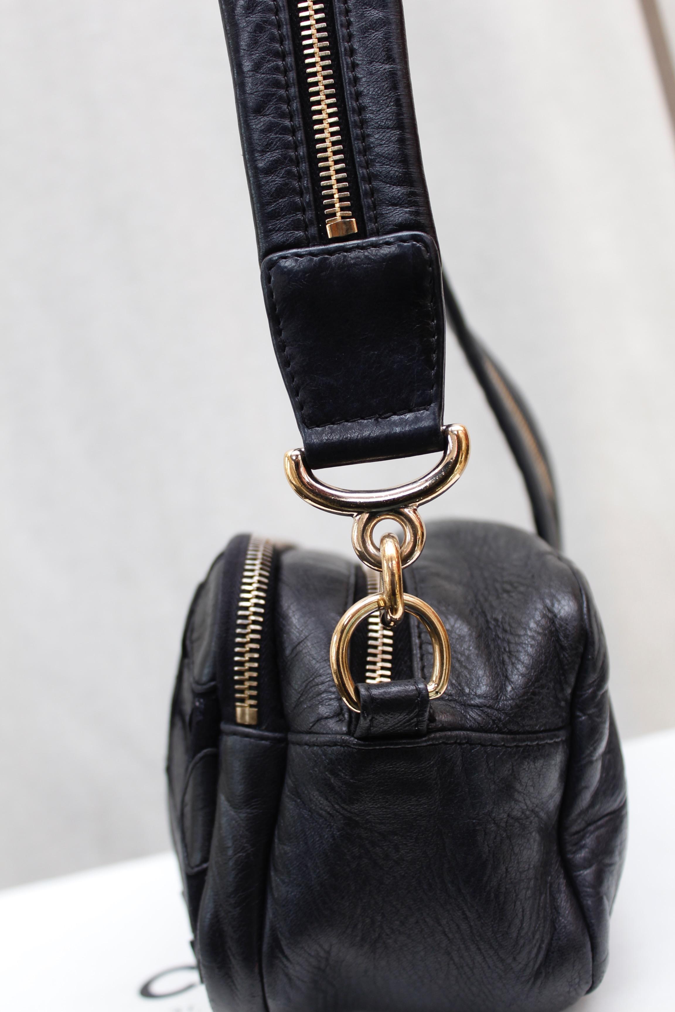 Chanel black leather cross-body bag, 2000’s 2