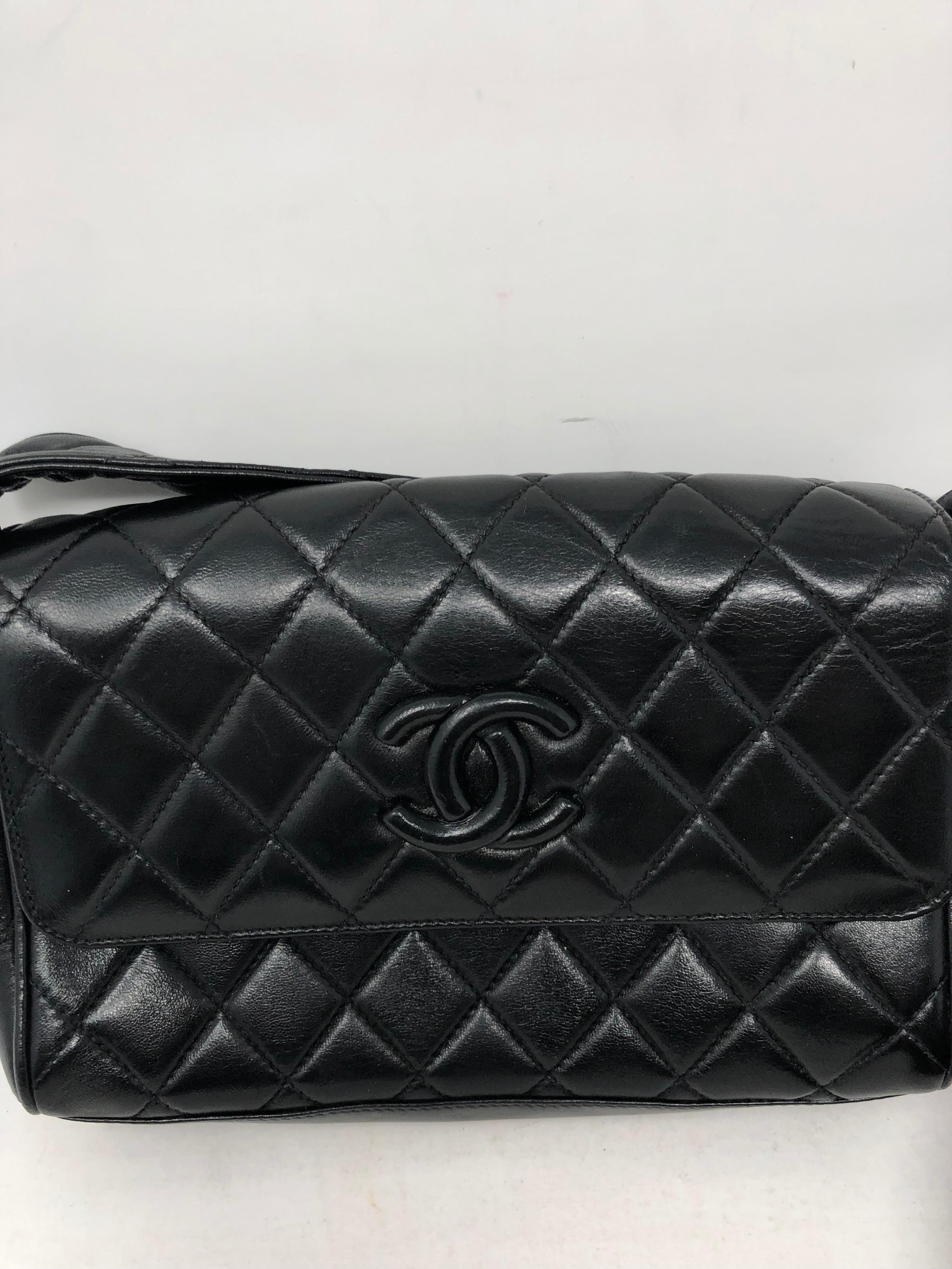 Chanel Black Leather Crossbody Bag In Good Condition In Athens, GA