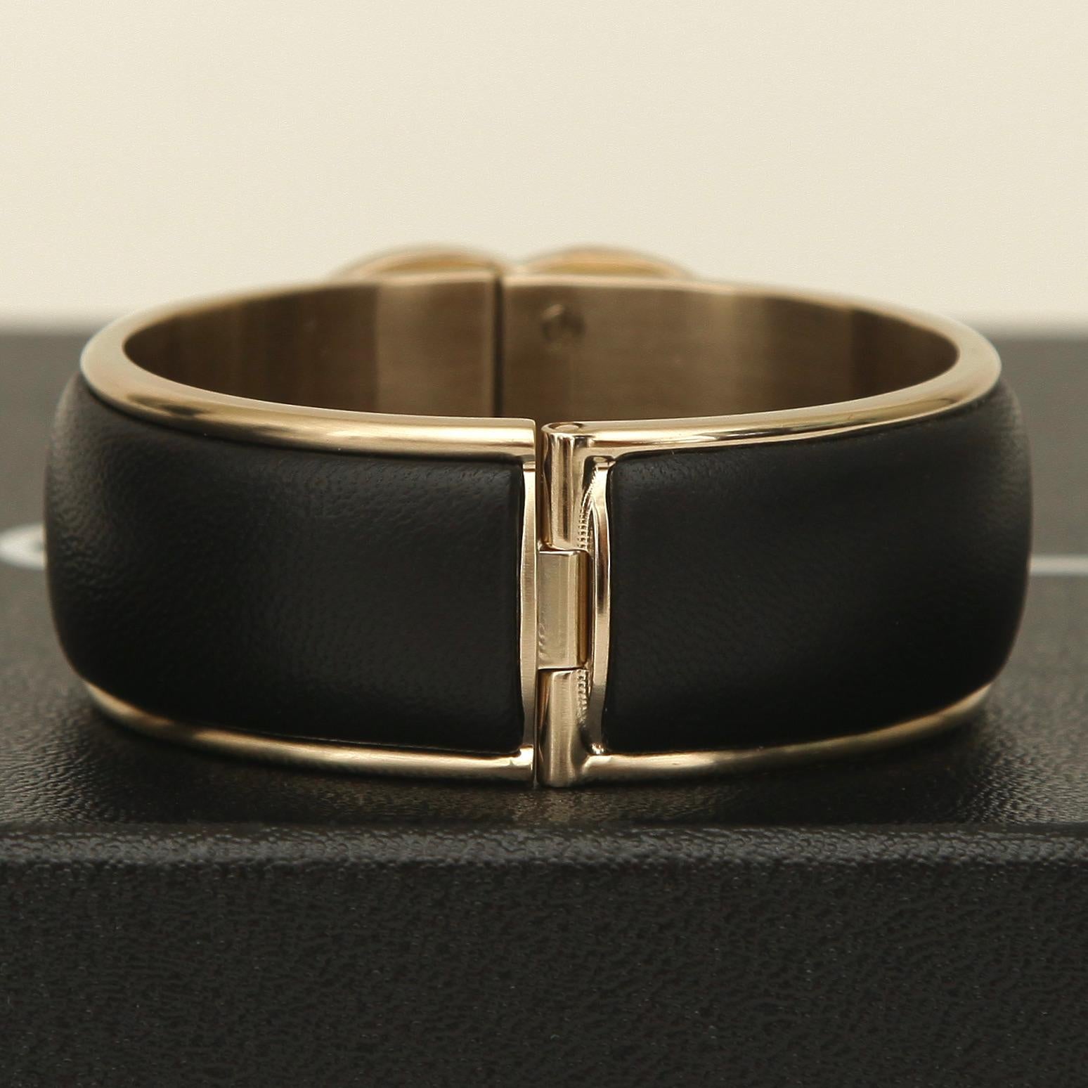 chanel bracelet black and gold