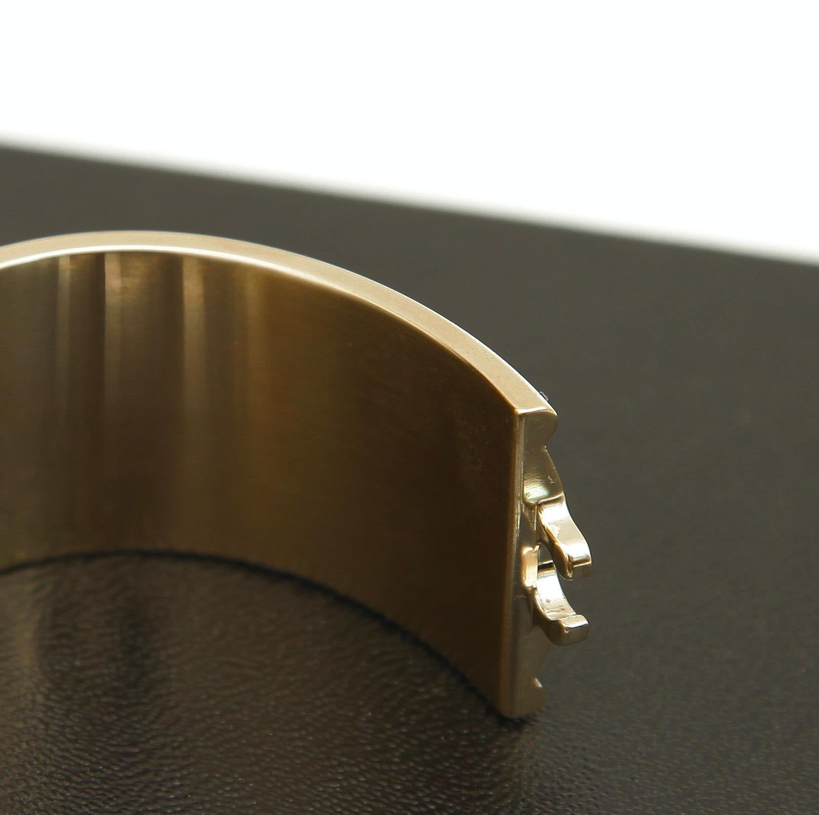 CHANEL Black Leather Cuff Bracelet Bangle Gold HW CC Turnlock Wider 21S 2021 1