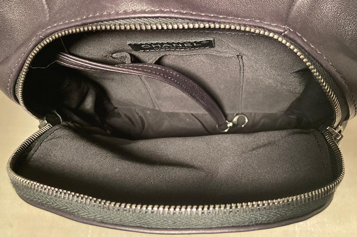 Chanel Black Leather Drawstring Backpack For Sale 5