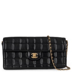 CHANEL black leather EAST/WEST CHOCOLATE BAR Baguette Bag