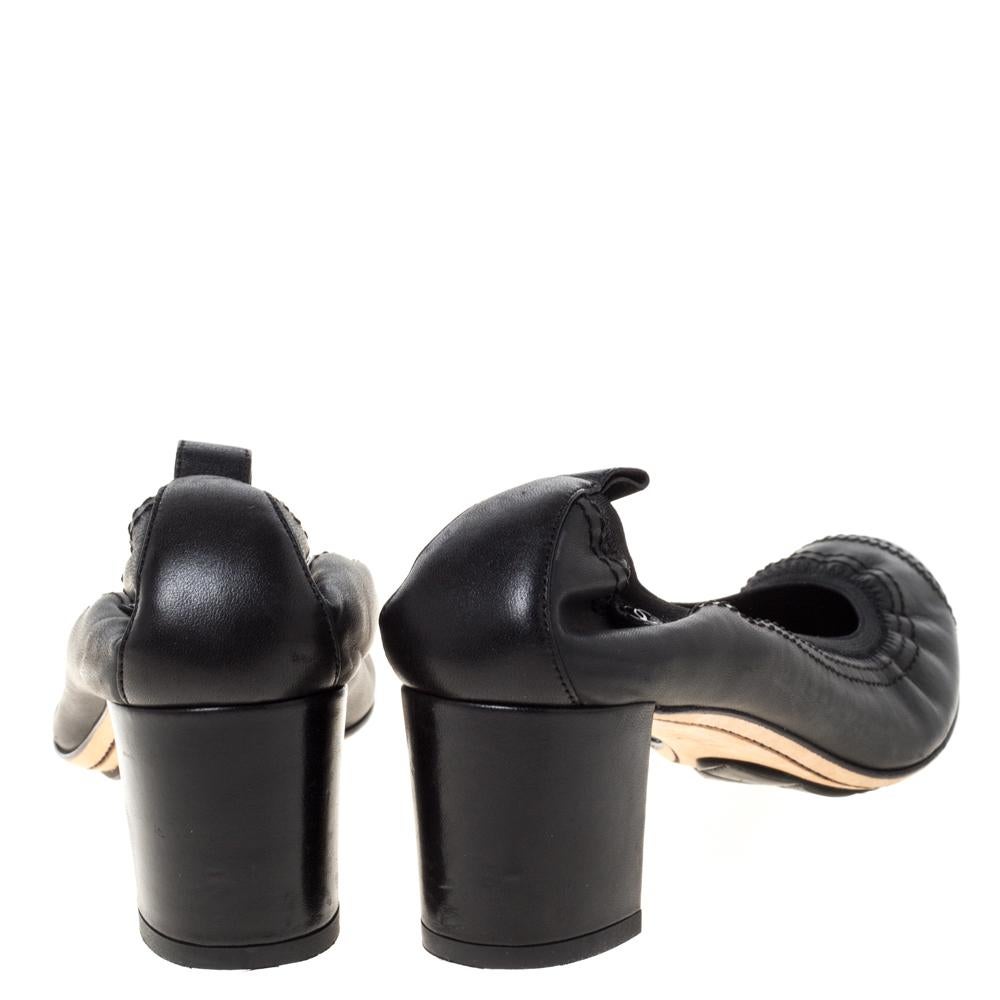 Women's Chanel Black Leather Elastic Pumps Size 38.5