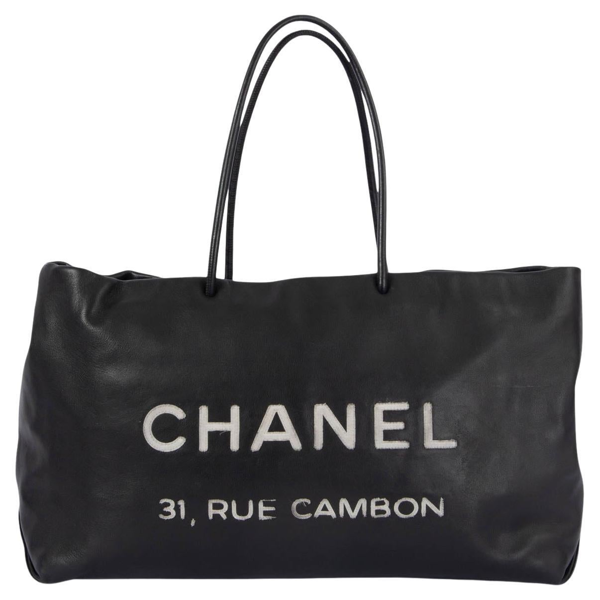 CHANEL black leather ESSENTIAL LARGE 31, RUE CAMBON Tote Bag For Sale