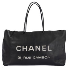 Borsa Tote ESSENTIAL LARGE 31, RUE CAMBON in pelle nera di CHANEL