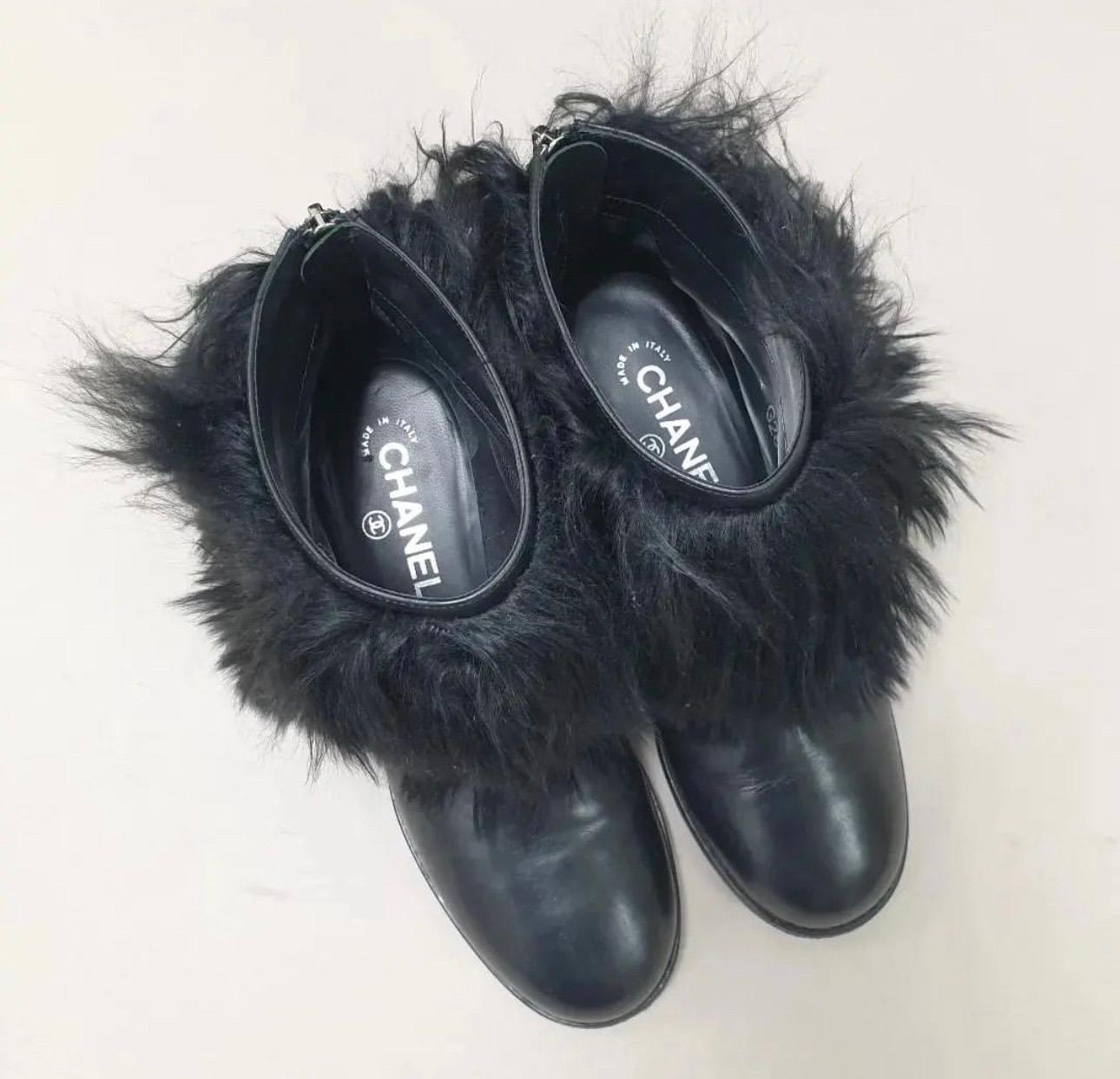 Women's Chanel Black Leather Faux Fur Boots For Sale
