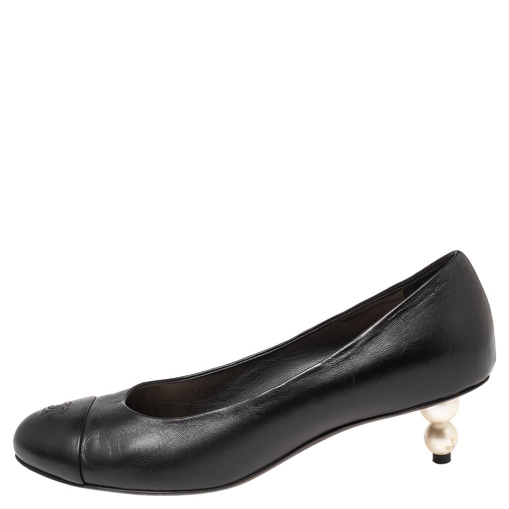 Chanel Black Leather Faux Pearl Heel CC Cap Toe Pump Size 39.5 1