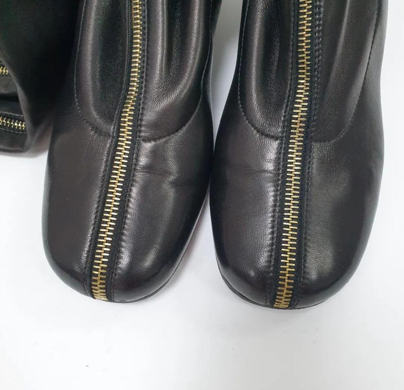 CHANEL Black  Leather Front Zip Over The Knee Boots In Good Condition For Sale In Krakow, PL
