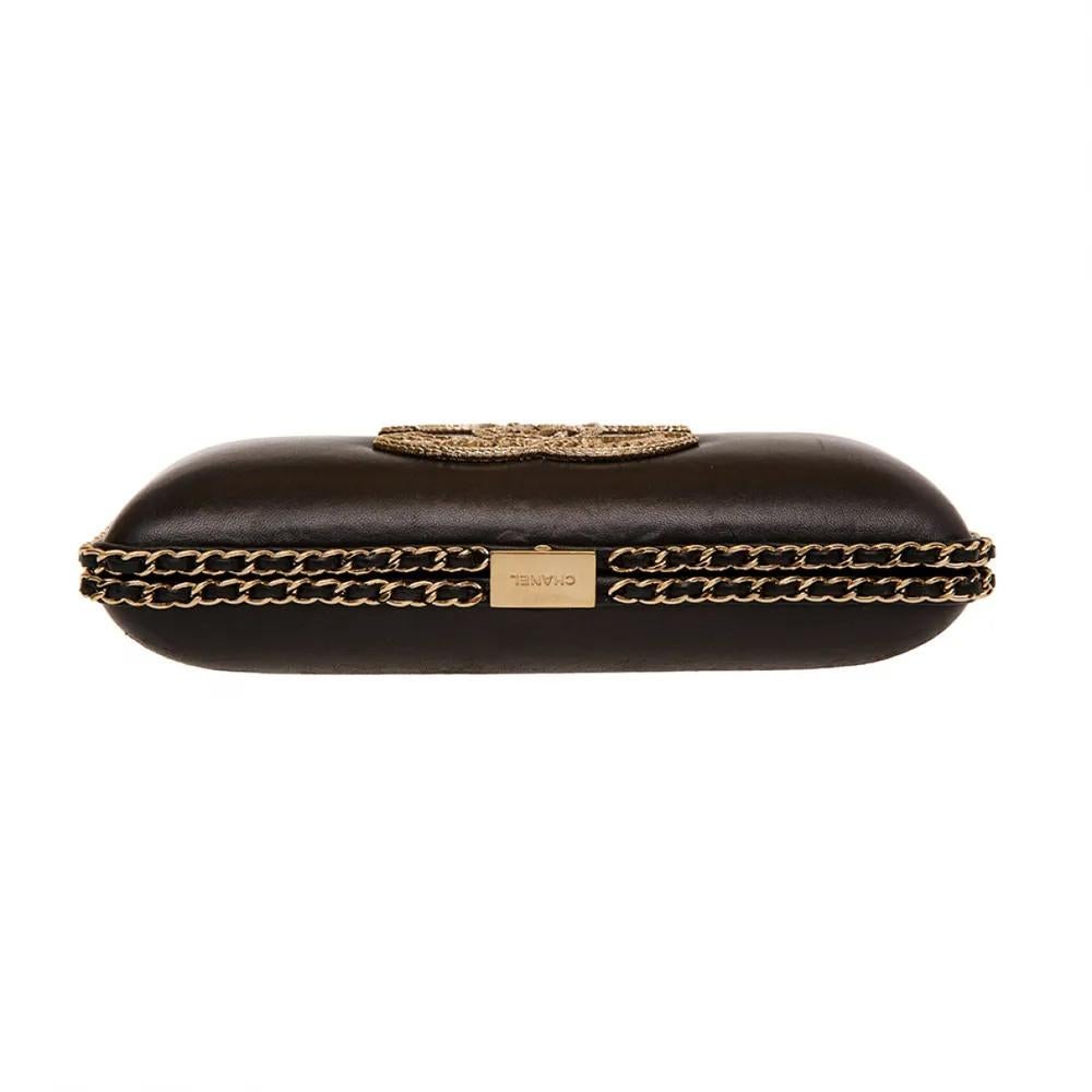 Women's or Men's Chanel black leather gold hardware clutch - shoulder bag