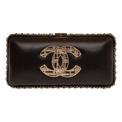 Chanel black leather gold hardware clutch - shoulder bag