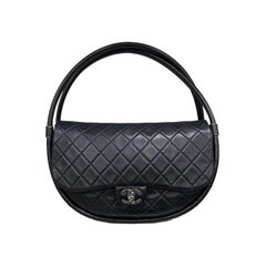 Chanel Black Leather Hula Hoop Shoulder Bag