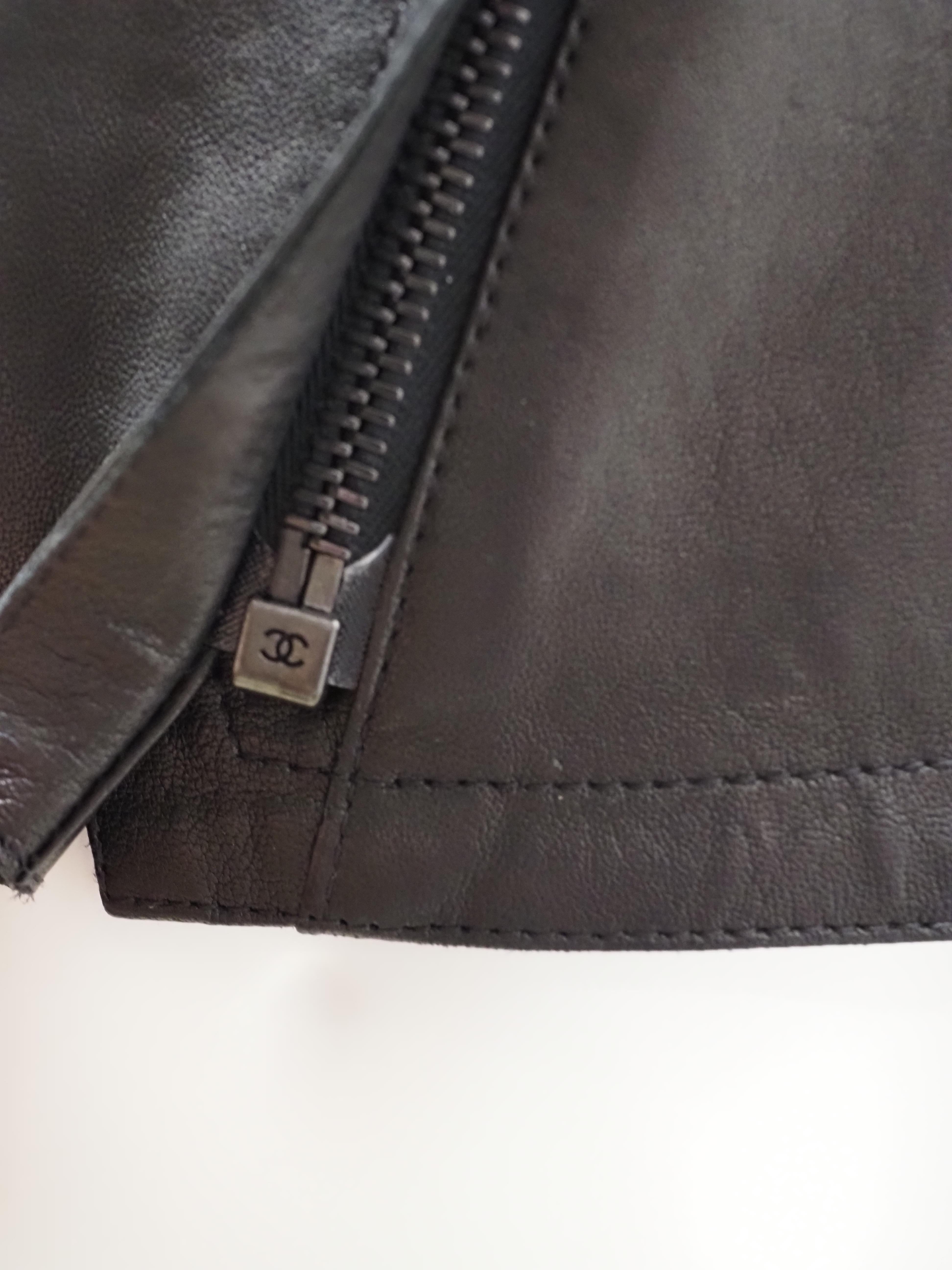 Chanel black leather jacket For Sale 1
