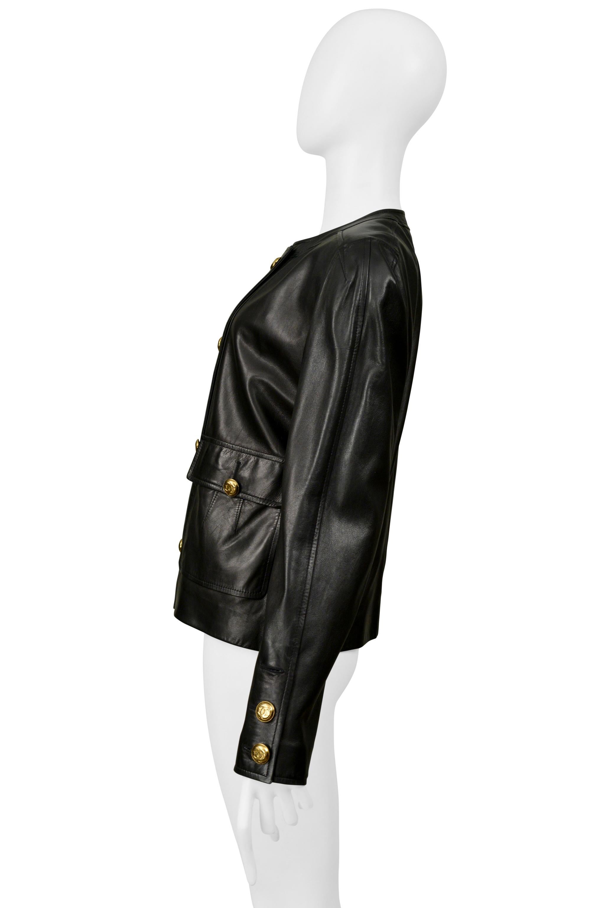 De las mujeres Chanel Chaqueta de piel negra con bolsillos acolchados 1992 en venta