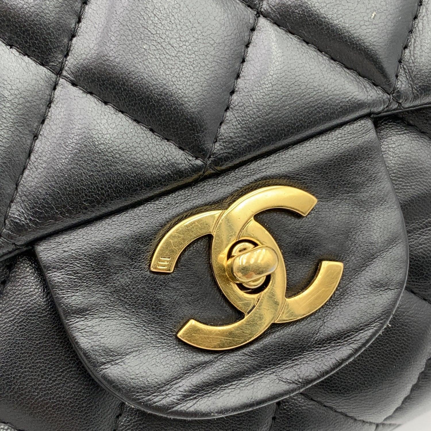 Chanel Black Leather Jumbo Timeless Classic Flap 2.55 Bag 4