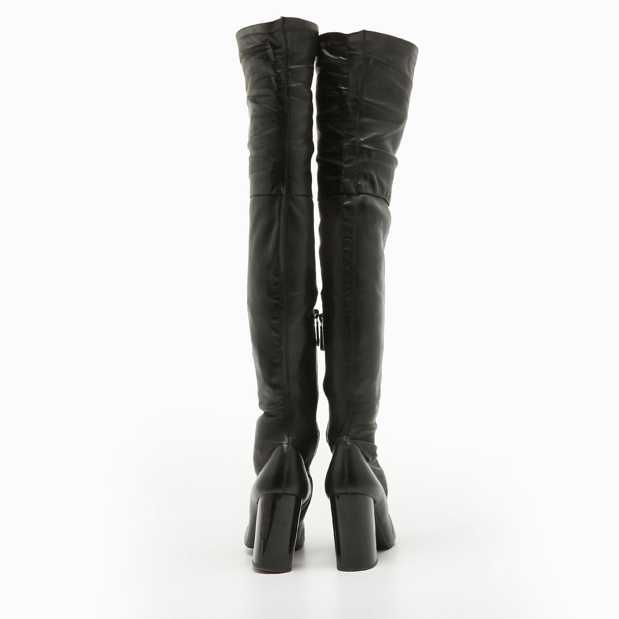 Chanel Black Leather Knee Length Boots Size 39.5 For Sale 1