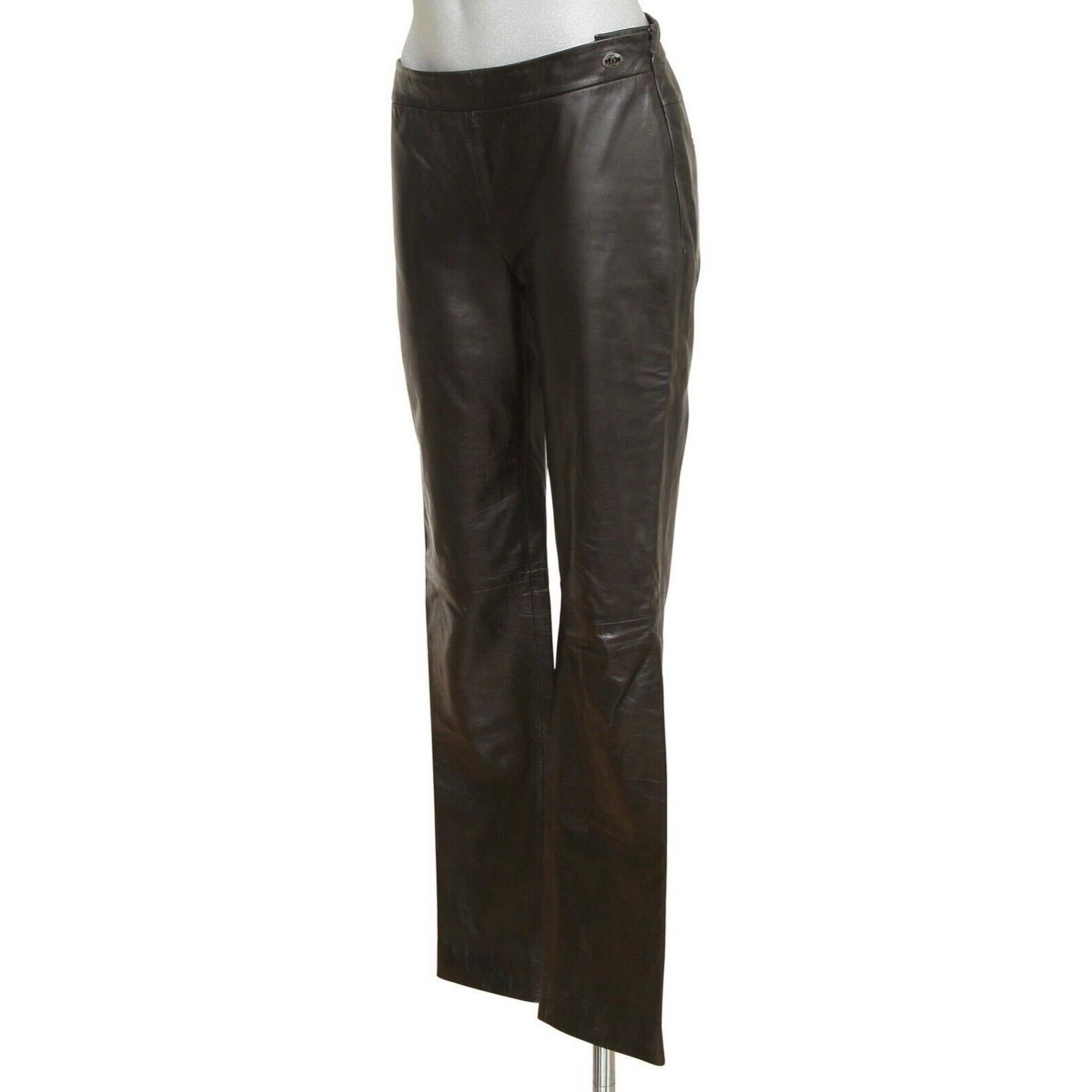 CHANEL Black Leather Pant Lambskin Straight Leg Pockets Side Zipper Sz 38 In Good Condition For Sale In Hollywood, FL