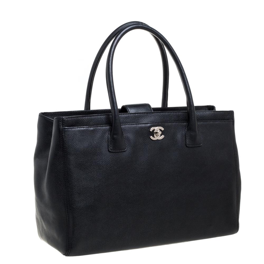 Women's Chanel Black Leather Large Cerf Executive Tote