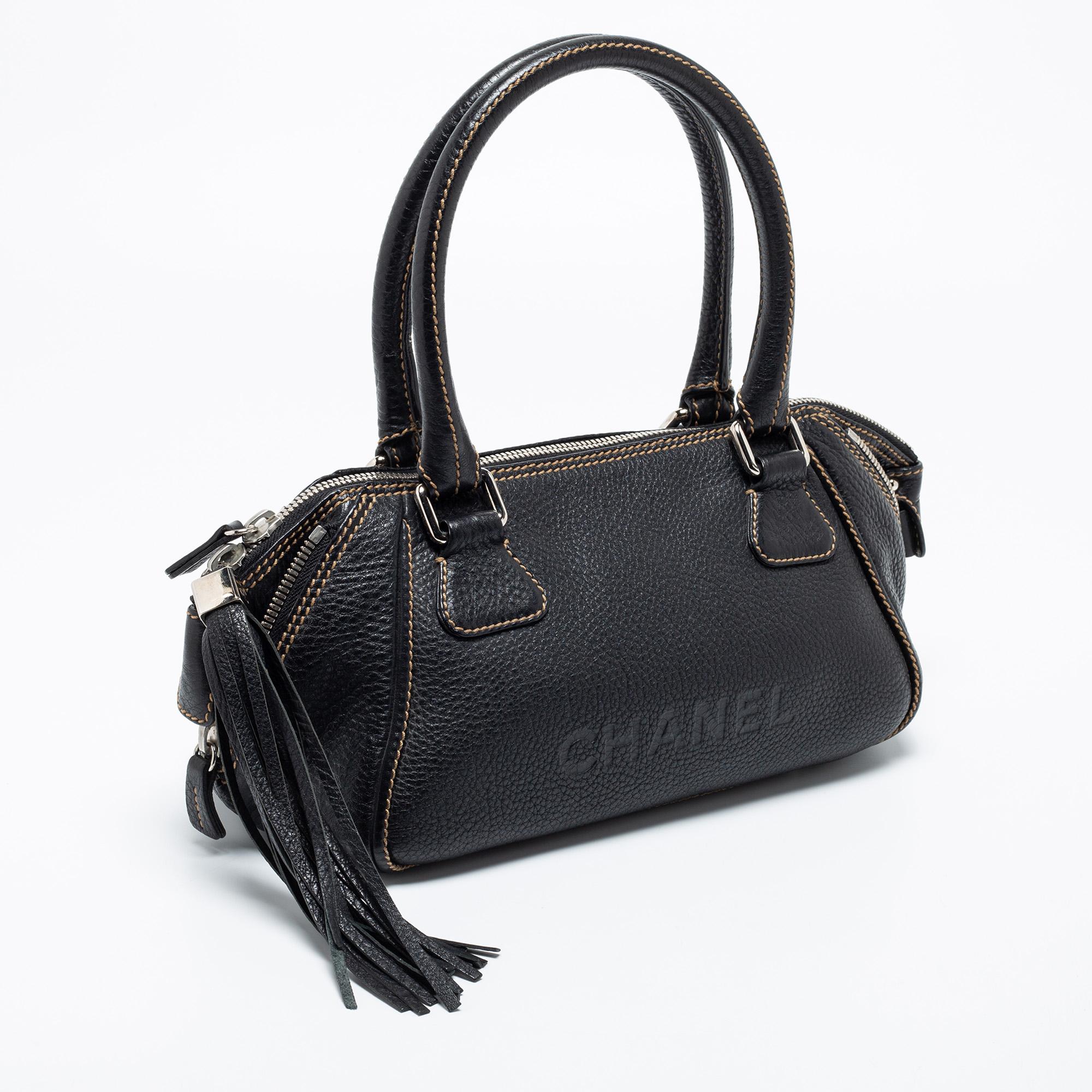 Chanel Black Leather LAX Tassel Bowler Bag In Good Condition In Dubai, Al Qouz 2