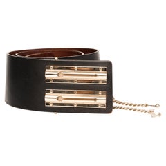 Ceinture longue Chanel en cuir noir (taille 90/36)