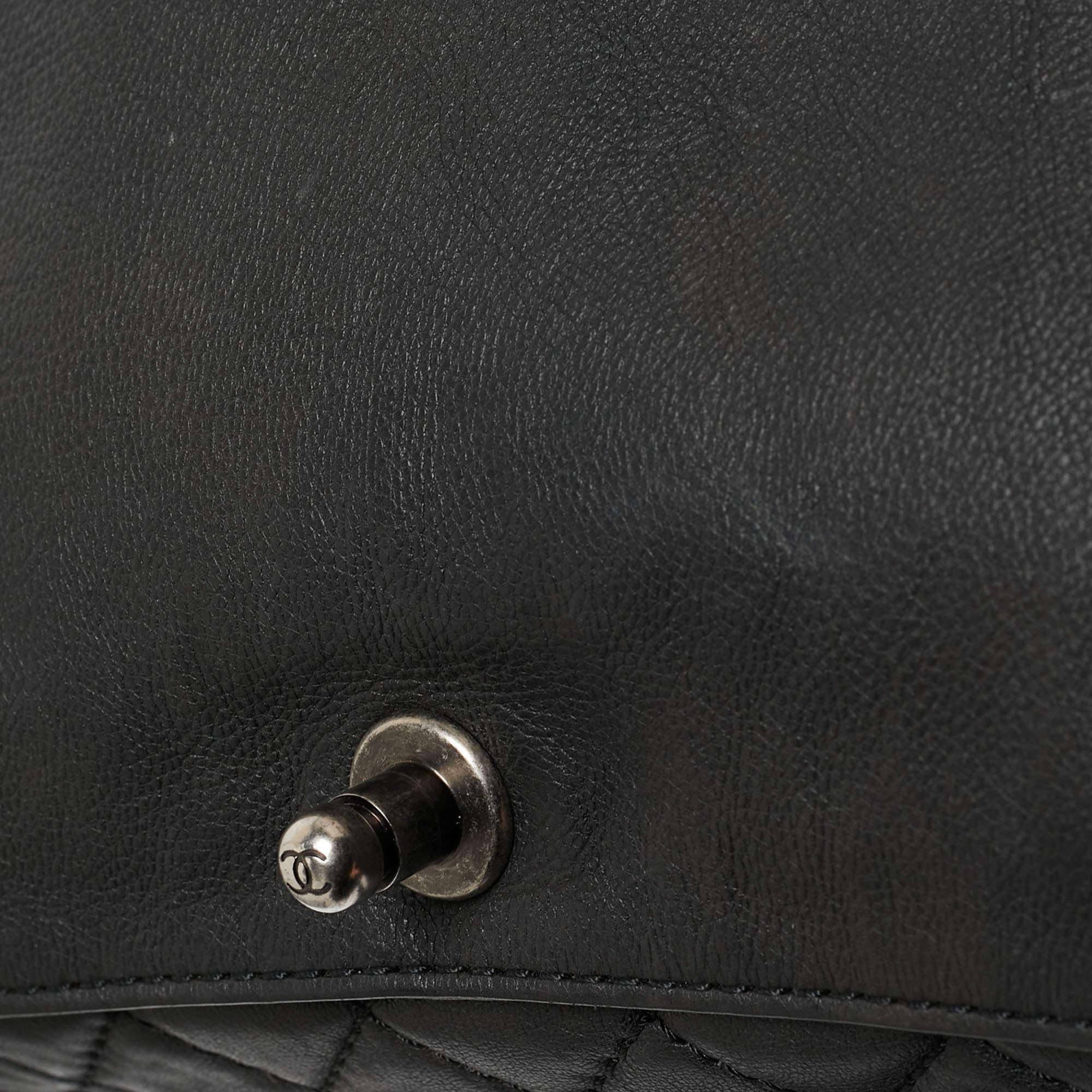 Chanel Black Leather Medium Boy Reverso Bag 11
