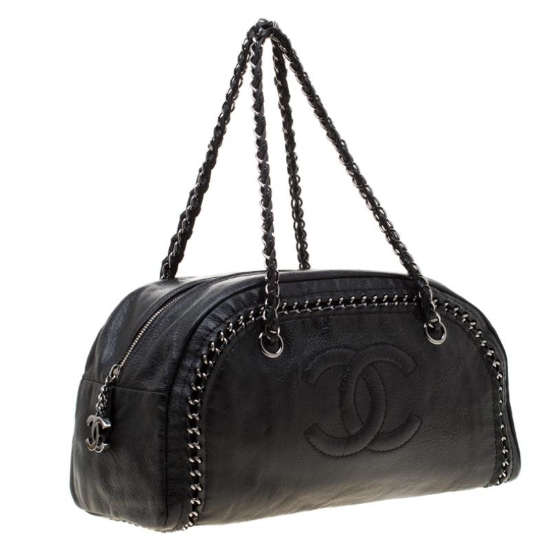 Women's Chanel Black Leather Medium Chain Trim Luxe Ligne Bowler Bag