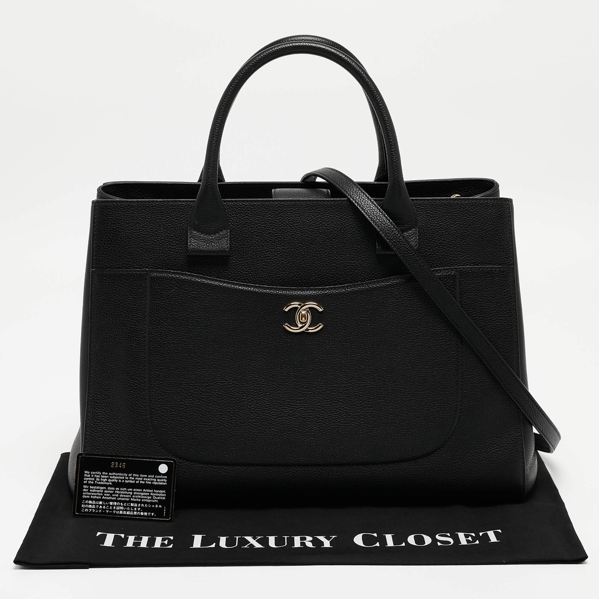 Chanel Black Leather Medium Neo Executive Shopping Tote 7