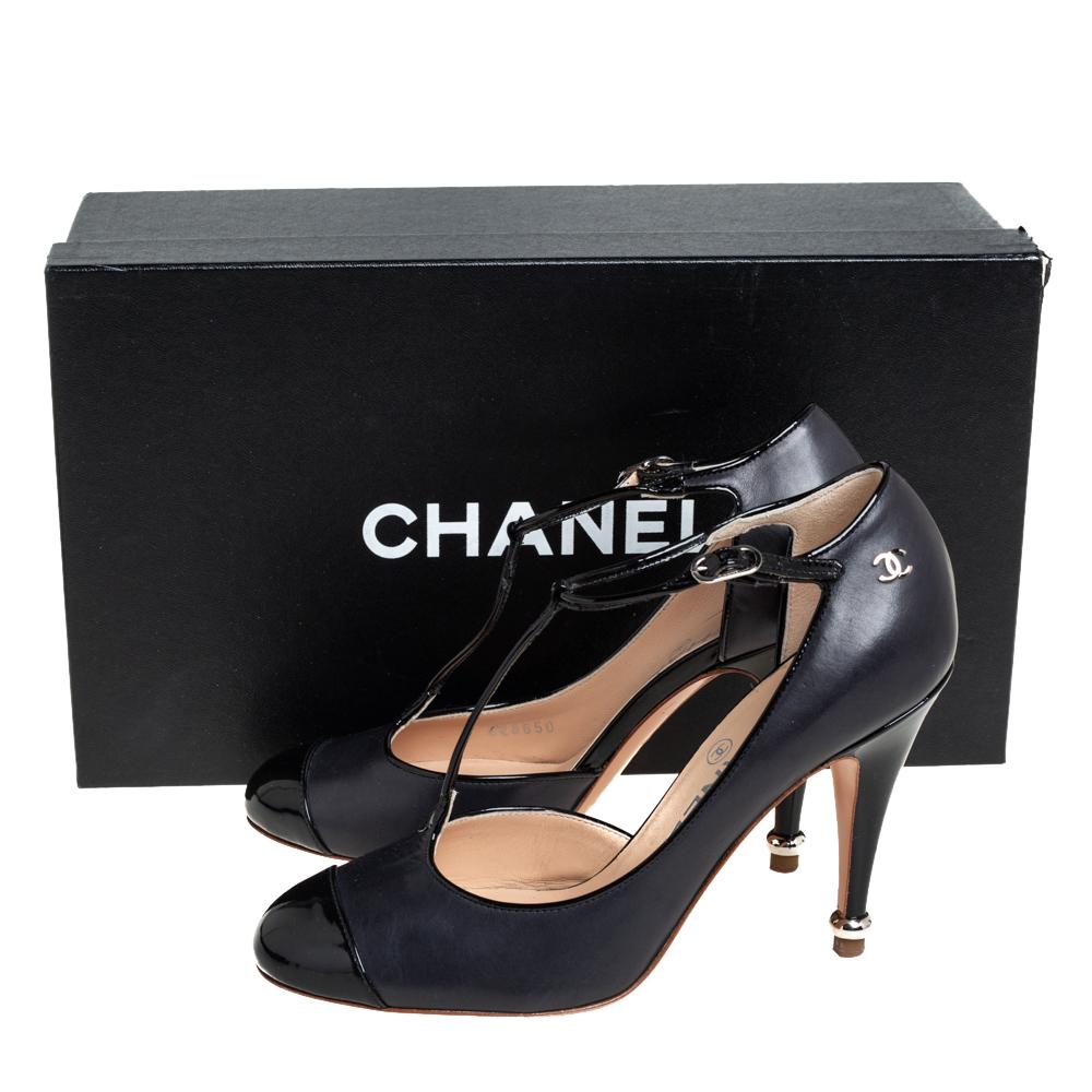 Chanel Black Leather/Patent Leather Mary Jane Cap Toe T-Strap Pumps Size 37 1