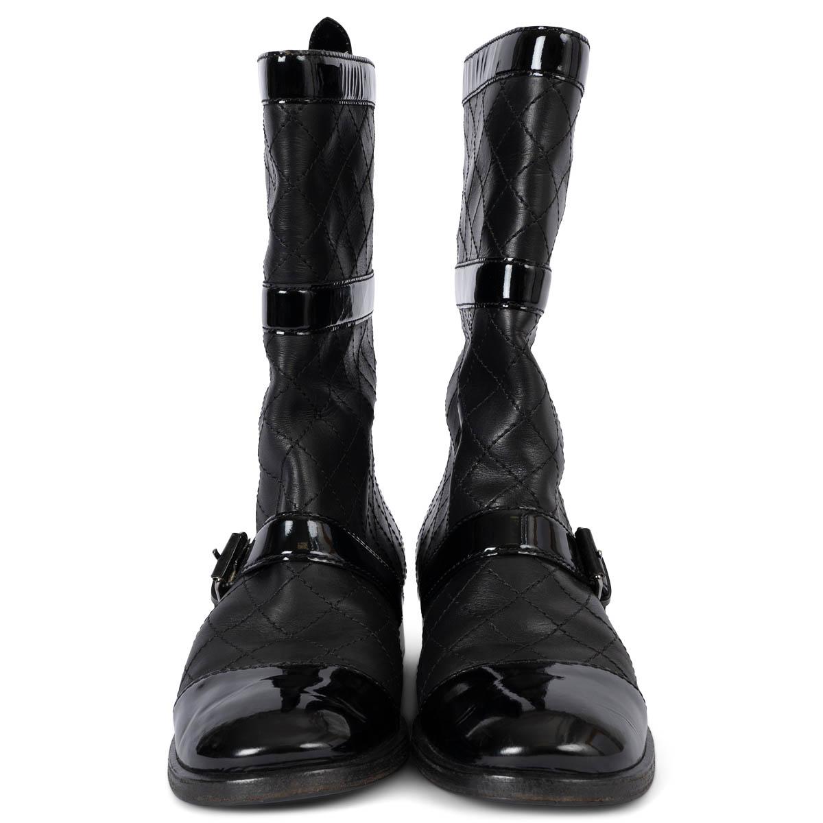 100% authentic Chanel quilted vintage biker boots in black calfskin with a classic patent leather cap toe and trim. Have been worn and are in excellent condition. Come with dust bag. 

Measurements
Imprinted Size	38.5
Shoe Size	38.5
Inside Sole	25cm