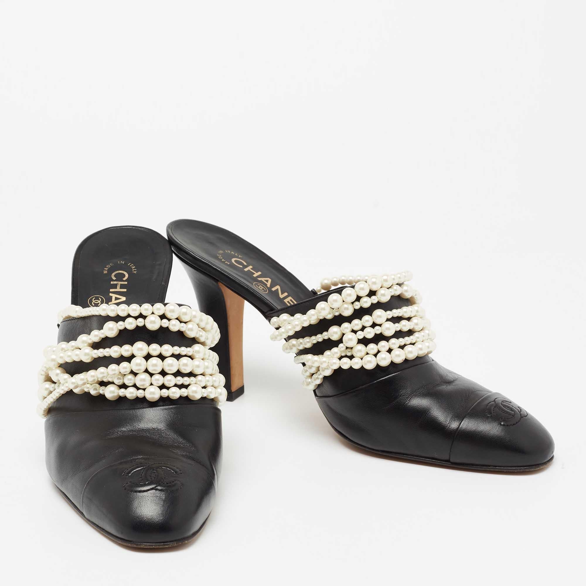 Women's Chanel Black Leather Pearl Embellished Mules Size 41