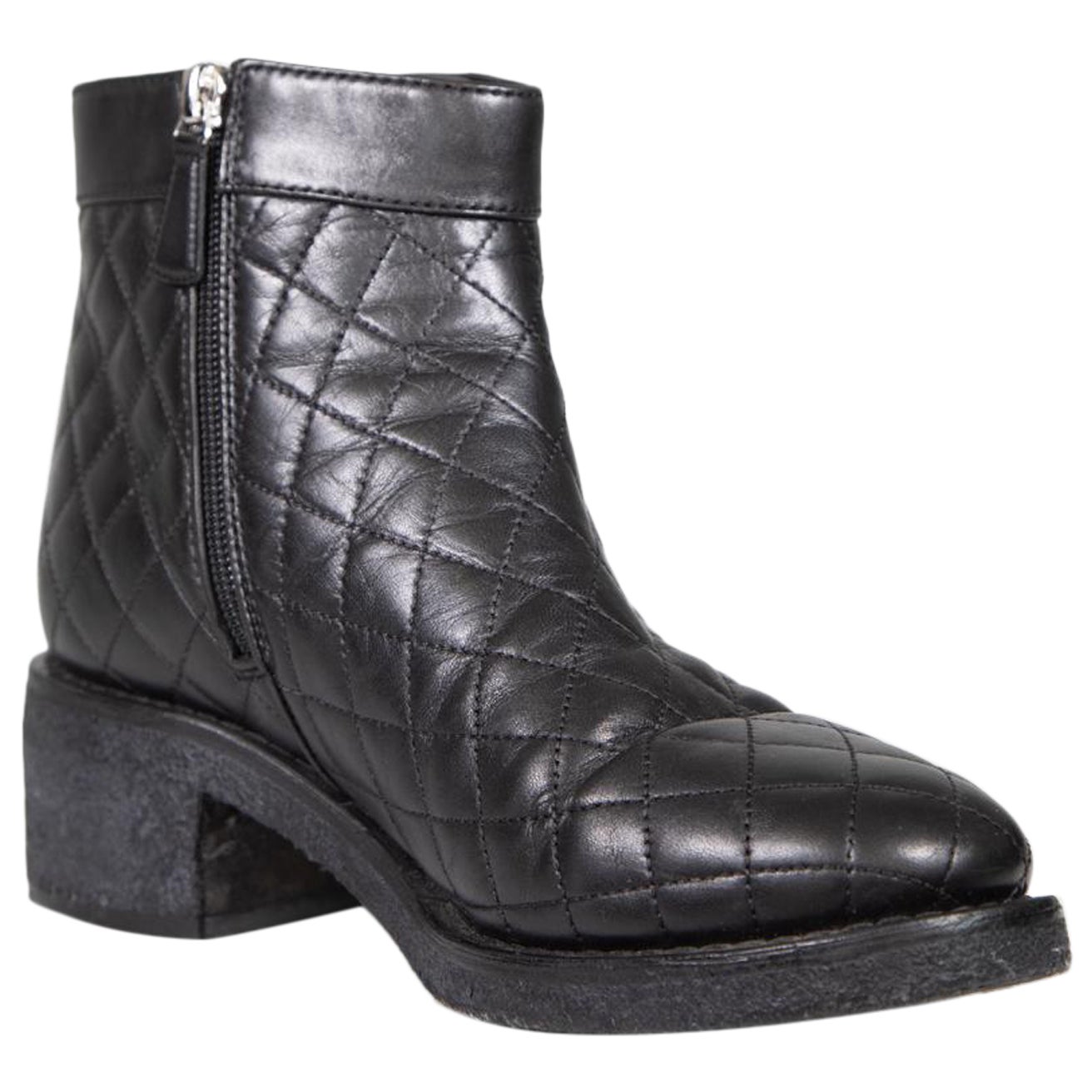 Chanel Black Leather Quilted CC Boots Size IT 38.5