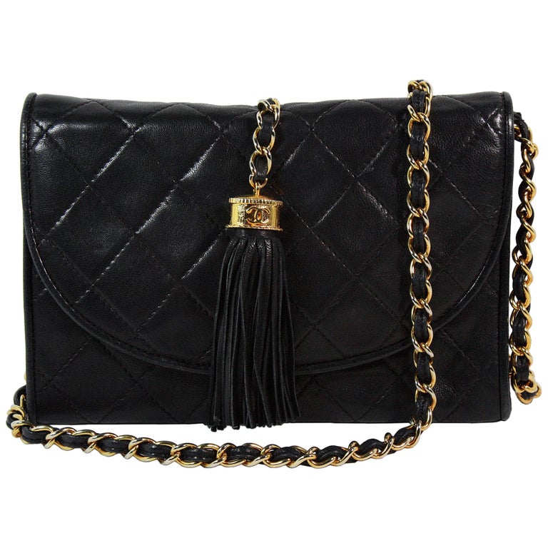 Chanel Black Leather Quilted Crossbody Bag with Tassle For Sale at 1stDibs