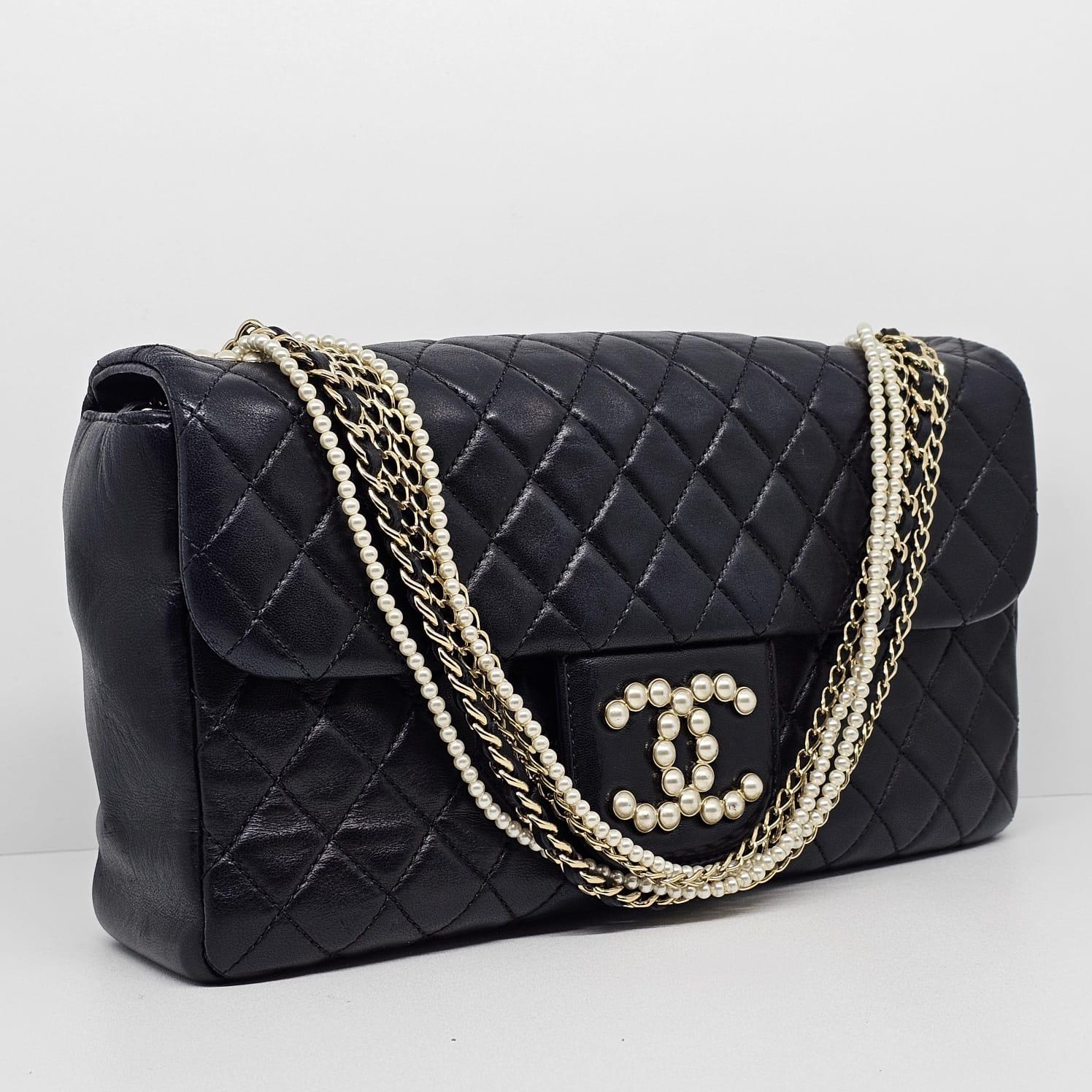 Women's Chanel Black Leather Quilted Medium Westminister Pearl Flap Bag For Sale