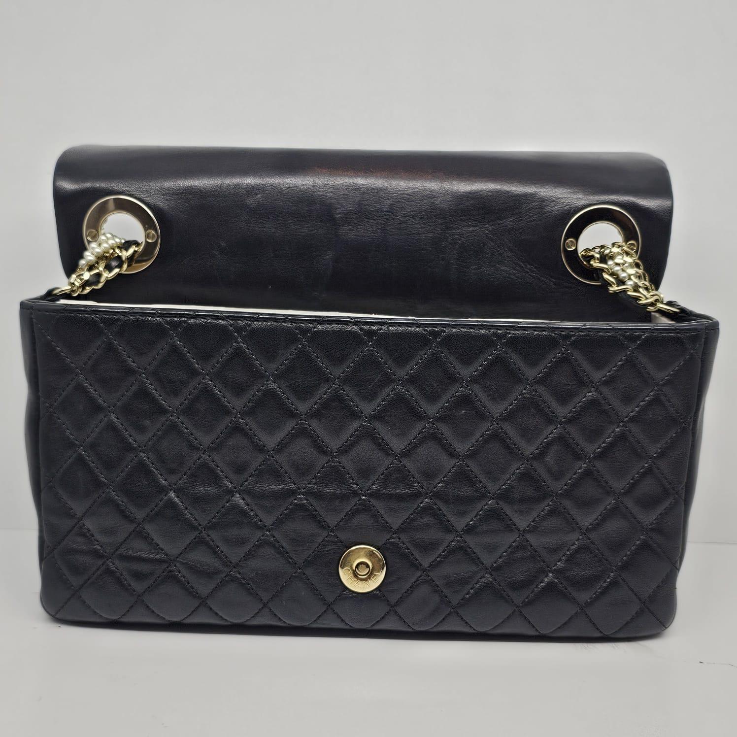 Chanel Black Leather Quilted Medium Westminister Pearl Flap Bag For Sale 1