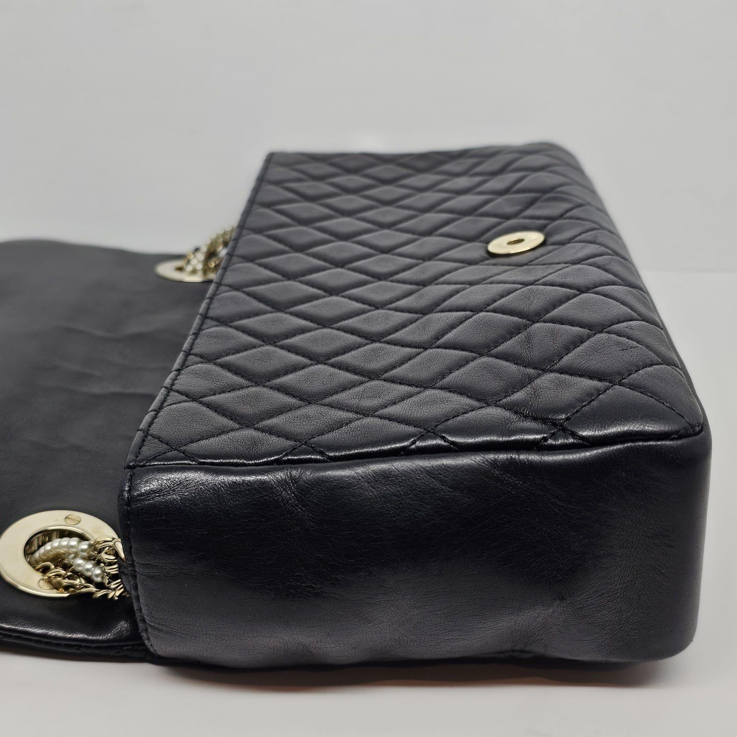 Chanel Black Leather Quilted Medium Westminister Pearl Flap Bag For Sale 2