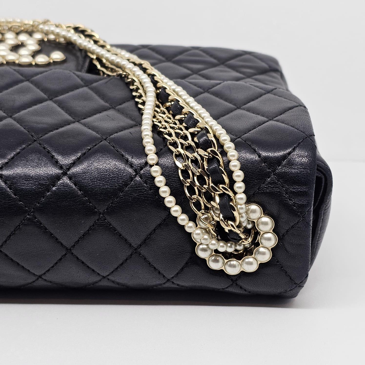 Chanel Black Leather Quilted Medium Westminister Pearl Flap Bag For Sale 4