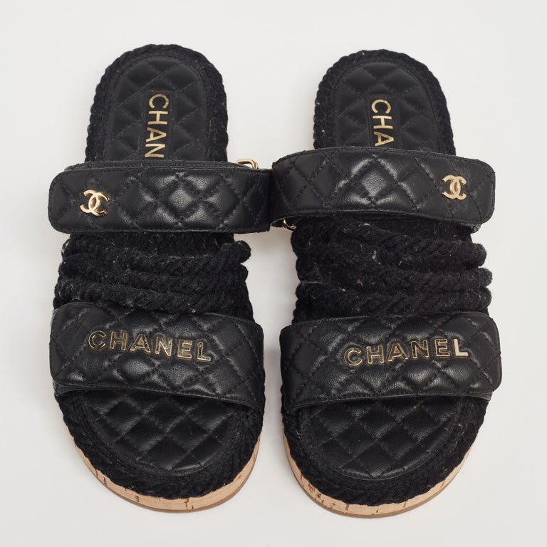 Leather sandal Chanel Black size 38 EU in Leather - 34565580