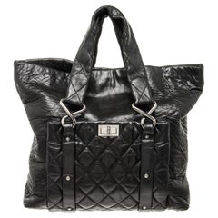 Chanel Black Leather Reissue Shoulder Bag