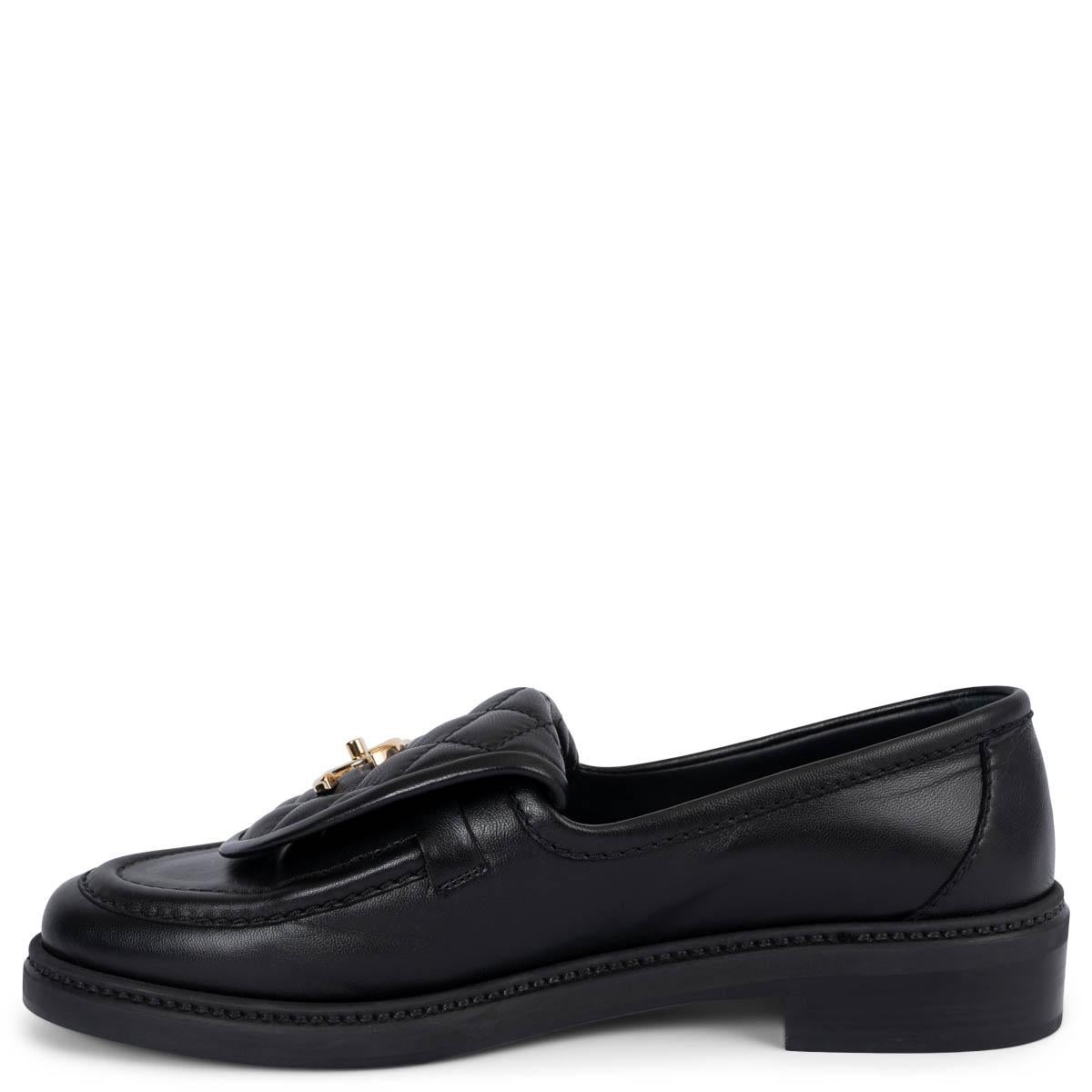 Black CHANEL black leather REV TURNLOCK Loafers Shoes 39 For Sale