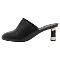 Chanel Black Leather Round Toe Mules Size 39
