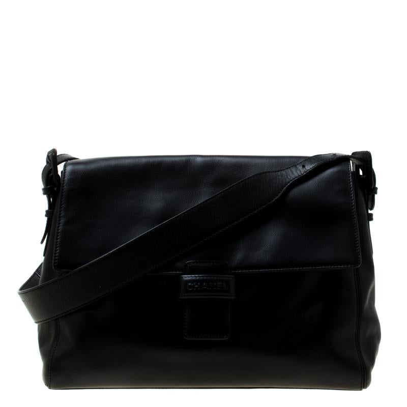 Chanel Black Leather Shoulder Bag