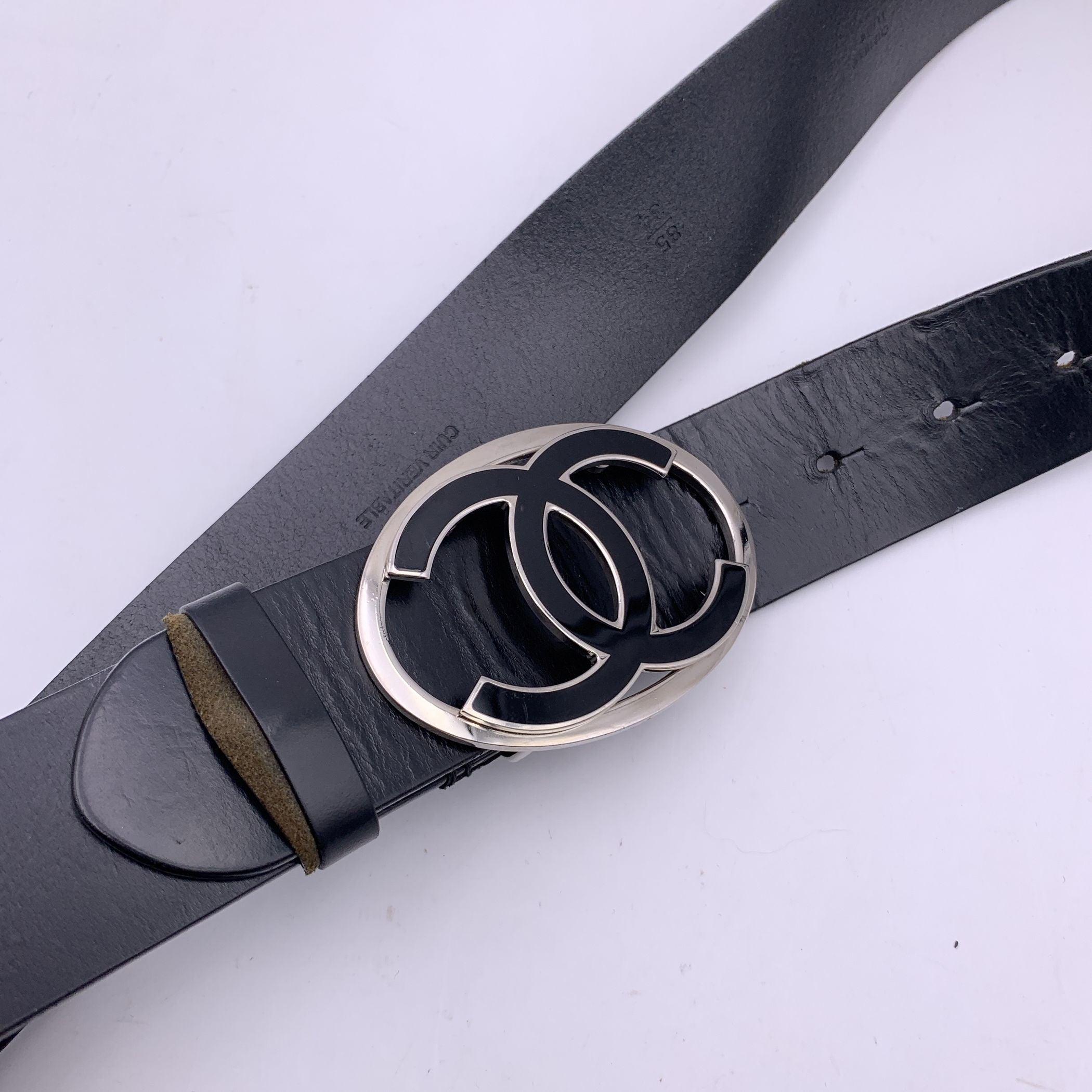 Women's Chanel Black Leather Silver CC Logo Buckle Belt Size 85/34 For Sale